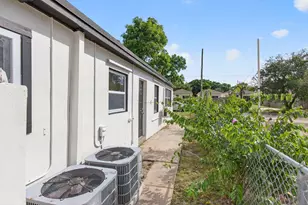 614 N E St, Lake Worth Beach, FL 33460 - Photo 53