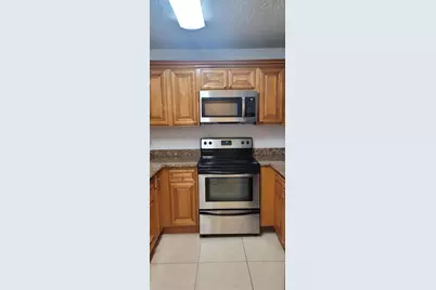 1523 Lake Crystal Drive, Unit #E, West Palm Beach, FL 33411 - Photo 21