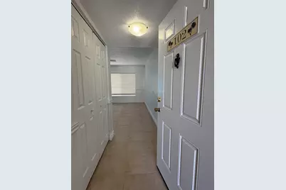 815 W Boynton Beach Boulevard, Unit #4-102, Boynton Beach, FL 33426 - Photo 5