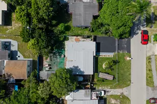 200 Plum Tree Dr, Lake Worth, FL 33462 - Photo 23