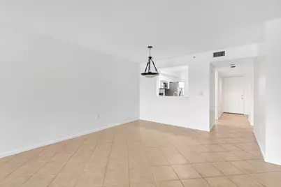 14096 Huntington Pointe Drive, Unit #407, Delray Beach, FL 33484 - Photo 19