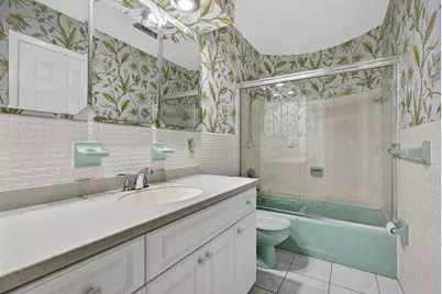 8855 N Bates Road, Palm Beach Gardens, FL 33418 - Photo 29