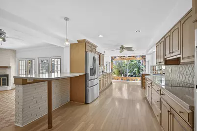 8855 N Bates Road, Palm Beach Gardens, FL 33418 - Photo 13