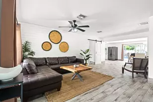 19165 SE Homewood Ave, Jupiter, FL 33469 - Photo 9