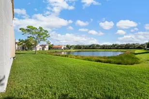 324 NW Treeline Trce, Port Saint Lucie, FL 34986 - Photo 23