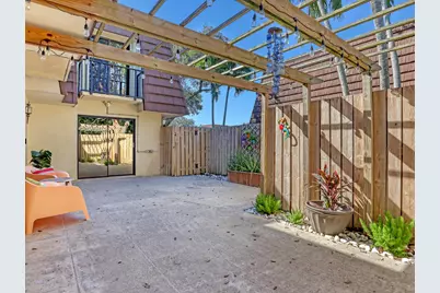 1415 14th Lane, Palm Beach Gardens, FL 33418 - Photo 9