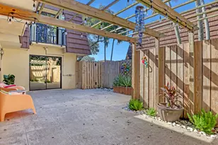 1415 14th Ln, Palm Beach Gardens, FL 33418 - Photo 9