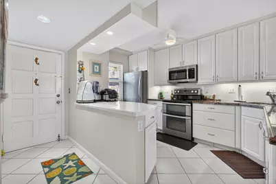 105 Paradise Harbour Boulevard, Unit #102, North Palm Beach, FL 33408 - Photo 9