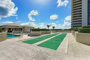 5550 N Ocean Dr, Singer Island, FL 33404 - Photo 35