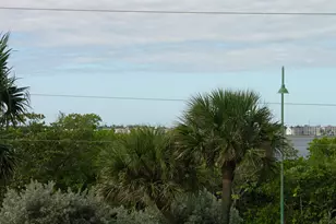 5550 N Ocean Dr, Singer Island, FL 33404 - Photo 45