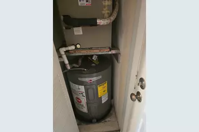 150 Lake Nancy Lane, Unit #221, West Palm Beach, FL 33411 - Photo 15