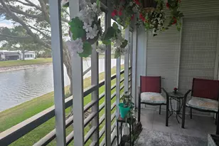 150 Lake Nancy Ln, West Palm Beach, FL 33411 - Photo 5