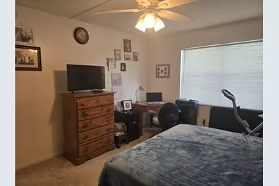 150 Lake Nancy Lane, Unit #221, West Palm Beach, FL 33411 - Photo 9