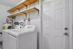 7340 NW 8th St, Margate, FL 33063 - Photo 23