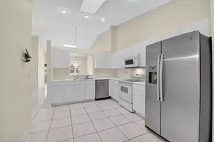 5634 Royal Lake Cir, Boynton Beach, FL 33437 - Photo 15