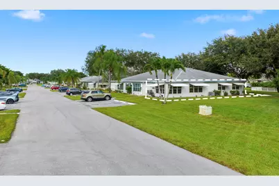 1167 S Drive Circle, Unit #D, Delray Beach, FL 33445 - Photo 21