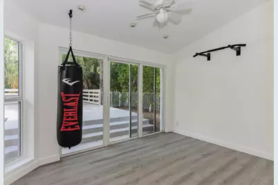 204 Lone Pine Drive, Palm Beach Gardens, FL 33410 - Photo 15