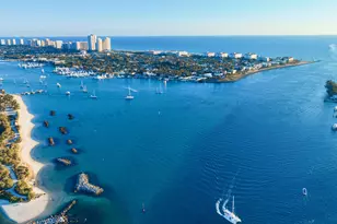 184 Lake Dr, Palm Beach Shores, FL 33404 - Photo 25