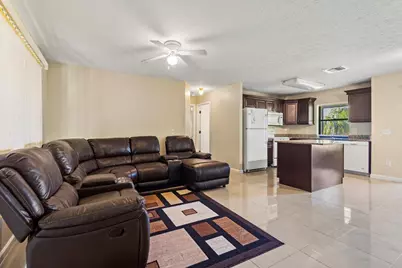 2174 SW Larchmont Lane, Port Saint Lucie, FL 34984 - Photo 5