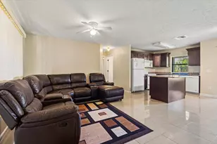 2174 SW Larchmont Ln, Port Saint Lucie, FL 34984 - Photo 5