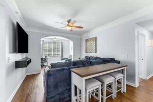 8211 Myrtlewood Cir W, Palm Beach Gardens, FL 33418 - Photo 7