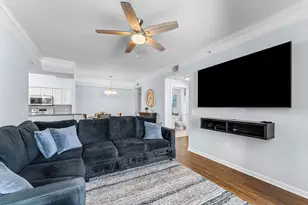 8211 Myrtlewood Cir W, Palm Beach Gardens, FL 33418 - Photo 9