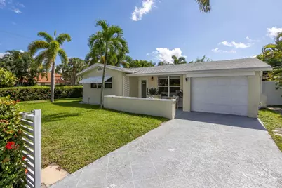 103 16th Avenue South, Lake Worth Beach, FL 33460 - Photo 1