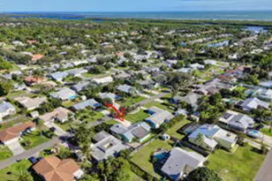 8064 SE Carlton St, Hobe Sound, FL 33455 - Photo 3