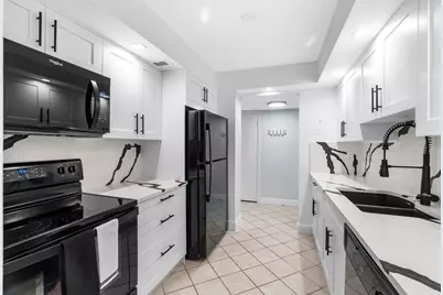 950 Ponce De Leon Road, Unit #207, Boca Raton, FL 33432 - Photo 5