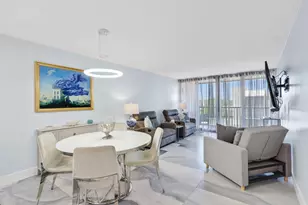12 Royal Palm Way #605, Boca Raton, FL 33432 - Photo 11