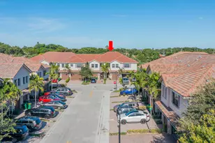 5636 NW 58th Ln, Tamarac, FL 33319 - Photo 9