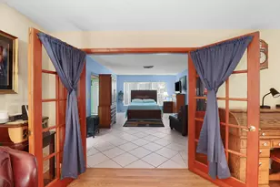 310 Wilma Cir, Riviera Beach, FL 33404 - Photo 17