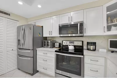 16032 Lomond Hills Trail, Unit #122, Delray Beach, FL 33446 - Photo 3