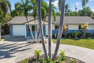 2630 SW 5th St, Boynton Beach, FL 33435 - Photo 5