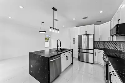 6009 Royal Birkdale Drive, Lake Worth, FL 33463 - Photo 13