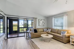 6639 SE Yorktown Dr, Hobe Sound, FL 33455 - Photo 9