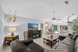 13 St Giles Rd, Palm Beach Gardens, FL 33418 - Photo 23