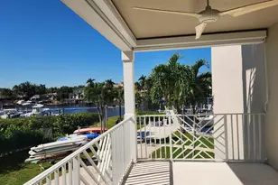621 Bay Colony Dr S, Juno Beach, FL 33408 - Photo 3