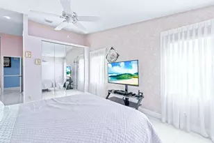 8261 Lake Cypress Rd, Lake Worth, FL 33467 - Photo 15