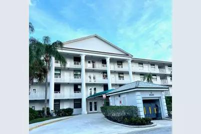3500 Whitehall Drive N, Unit #202, West Palm Beach, FL 33401 - Photo 3