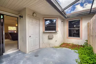 2832 Stoneway Ln, Fort Pierce, FL 34982 - Photo 19