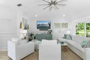 3435 SE Putnam Ct, Stuart, FL 34997 - Photo 9