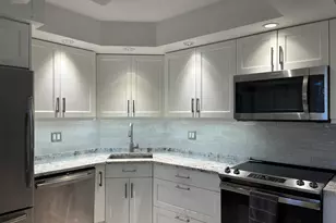 1 Harbourside Dr Unit, Delray Beach, FL 33483 - Photo 7