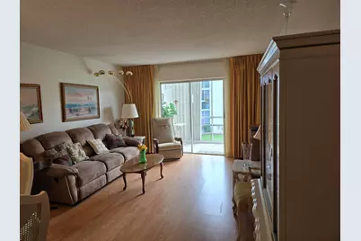 2668 N Garden Drive, Unit #202, Lake Worth, FL 33461 - Photo 5