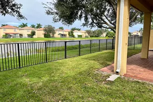 7957 Red Mahogany Rd, Boynton Beach, FL 33437 - Photo 25