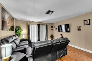 139 Sparrow Dr Unit, Royal Palm Beach, FL 33411 - Photo 7