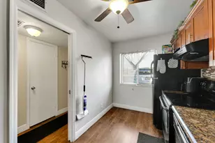 139 Sparrow Dr Unit, Royal Palm Beach, FL 33411 - Photo 5