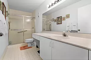 8282 Springlake Dr, Boca Raton, FL 33496 - Photo 19