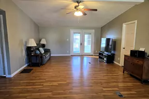 2190 SE 25th Dr, Okeechobee, FL 34974 - Photo 3