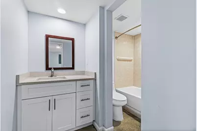 200 Waterway Drive S, Unit #202, Lantana, FL 33462 - Photo 17